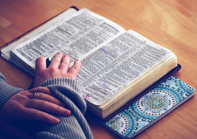 How Charles Stanley Built a Worldwide Christian Audience