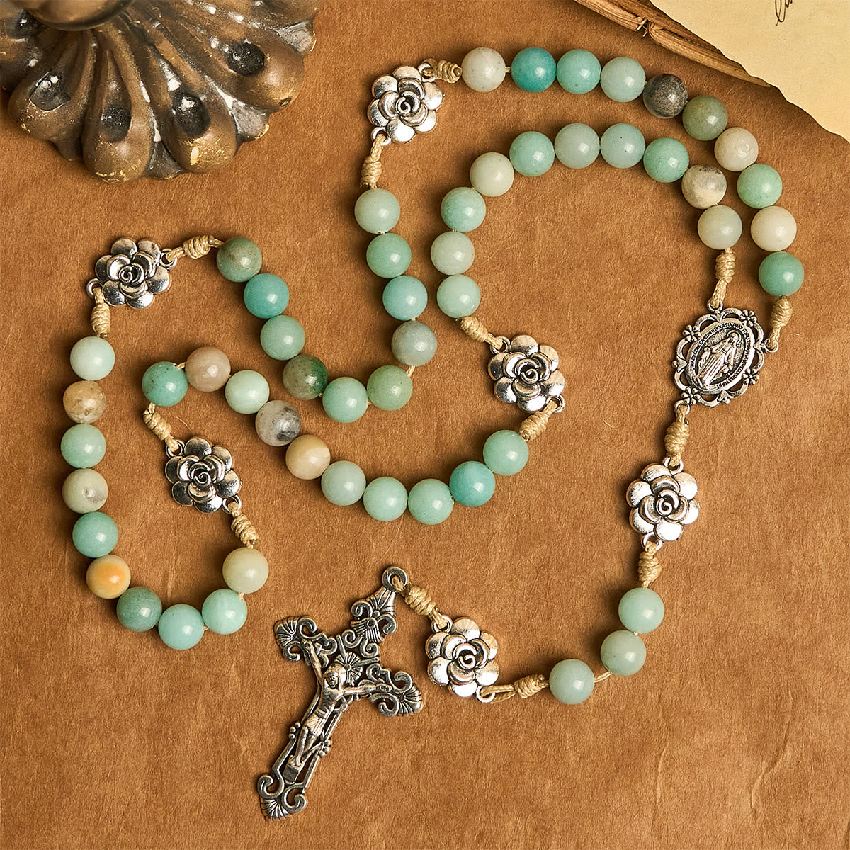 Tranquil Green Bead with Flower Charms Rosary